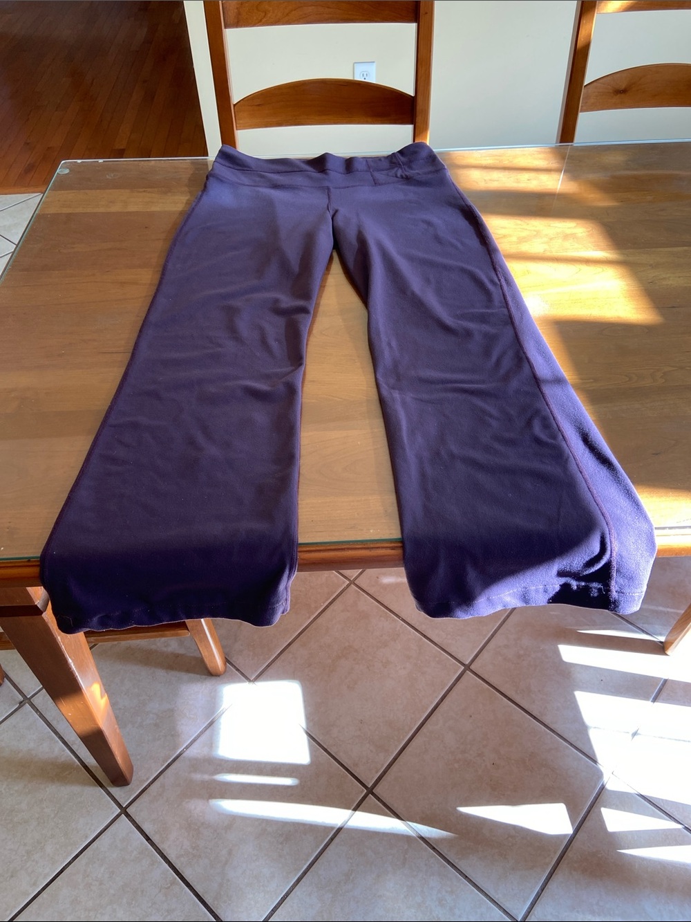 Prana Yoga/Lounge Pants in Deep Plum. Size Large.